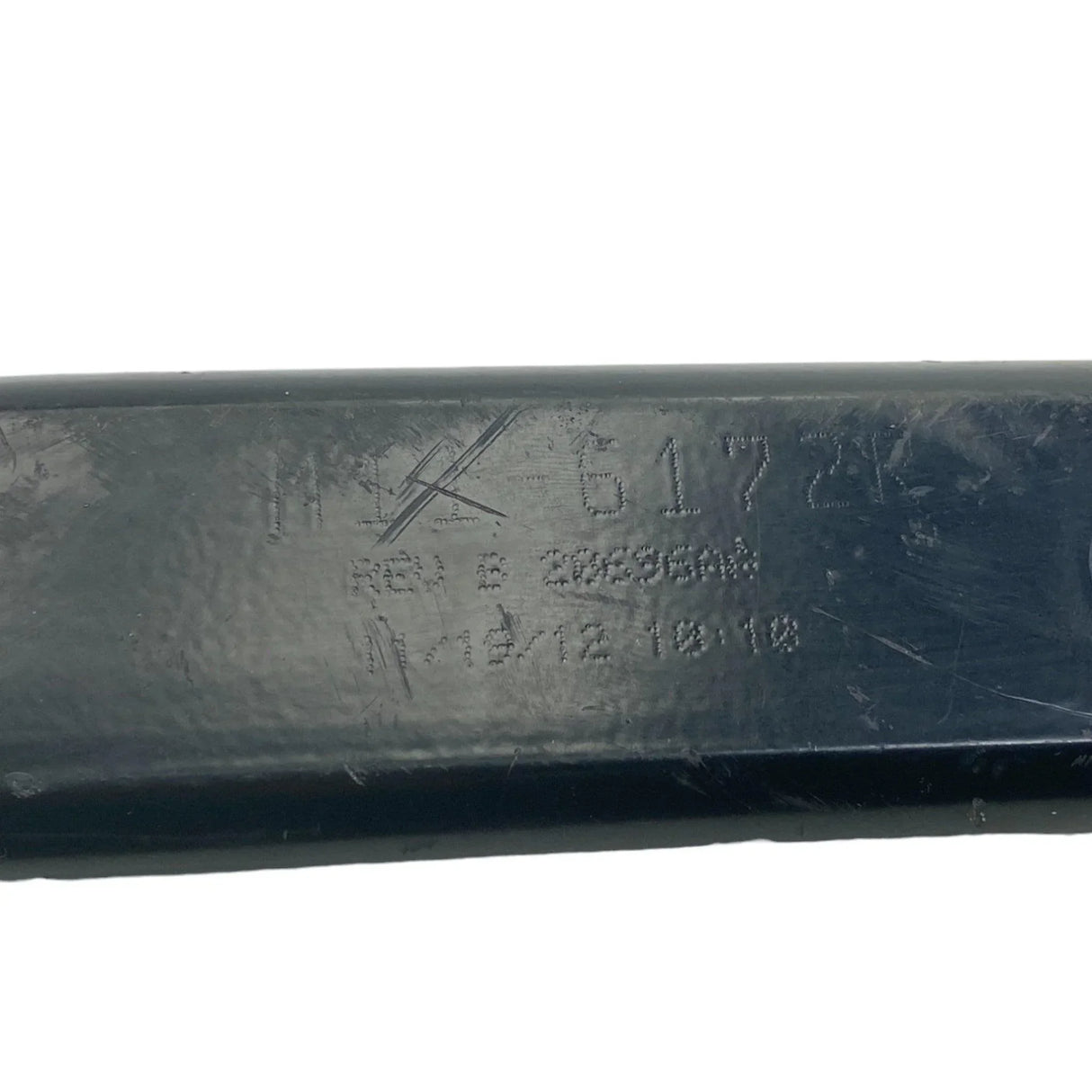 M116172R Genuine Paccar Rh Def Tank Bracket Assembly - Truck To Trailer