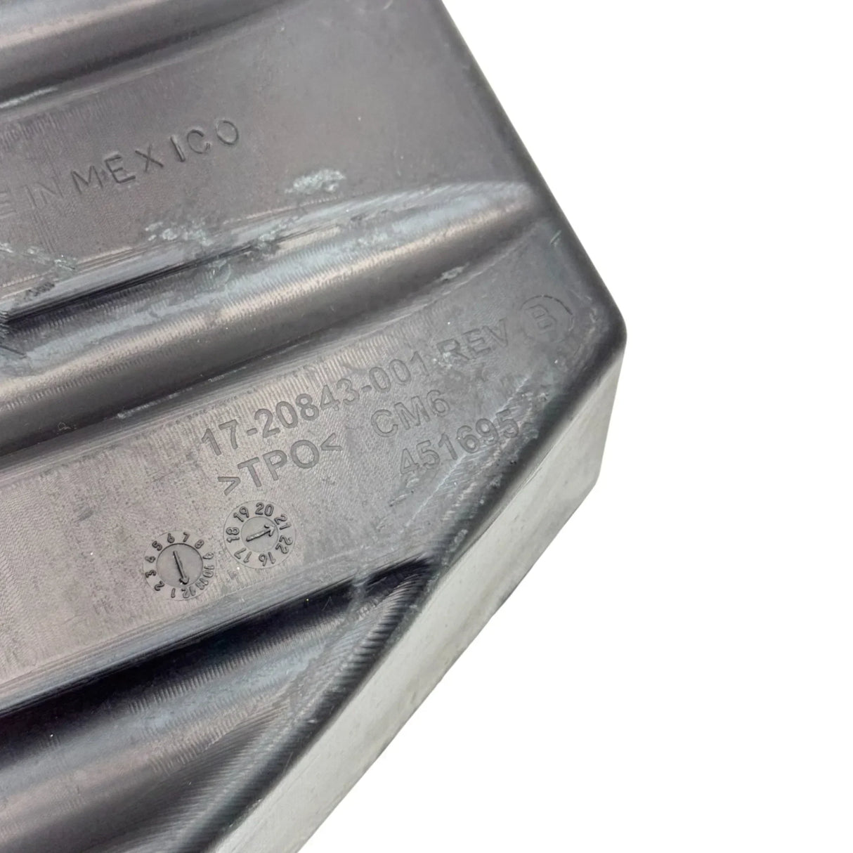 1720843001 Genuine Freightliner Right Side Hood Intake Baffle - Truck To Trailer