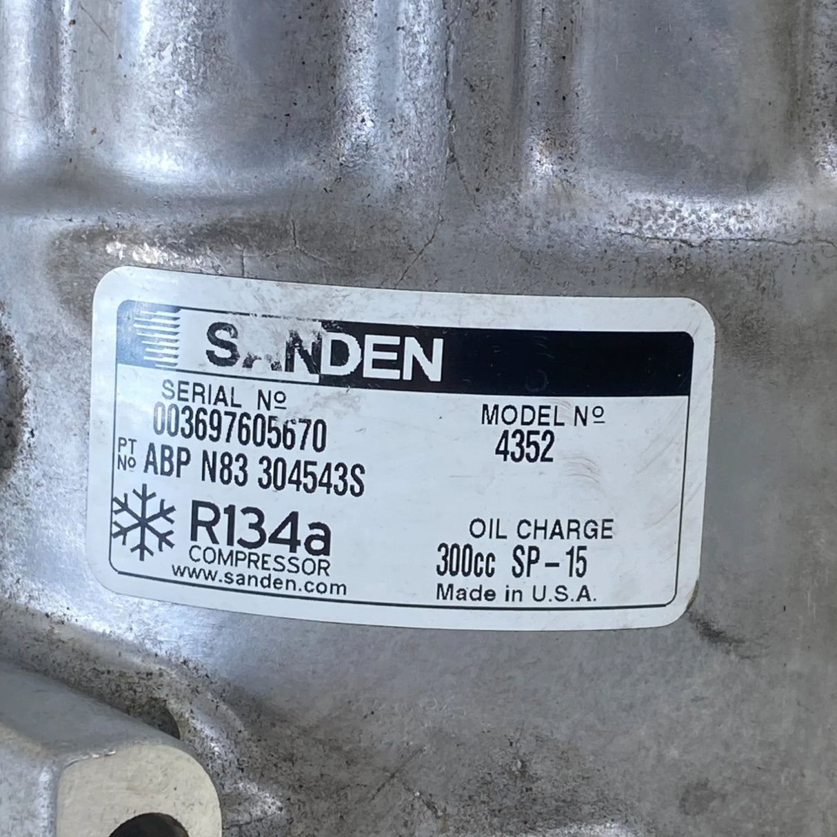304543S Genuine Sanden A/C Compressor 4352 - Truck To Trailer