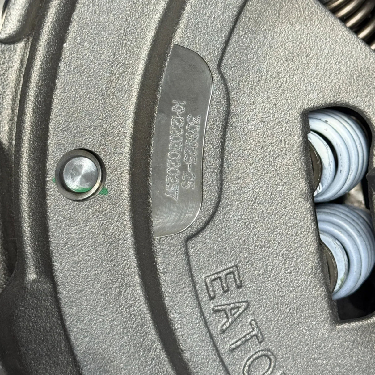 30892525 Genuine Eaton Easy Pedal Advantage Clutch - Truck To Trailer