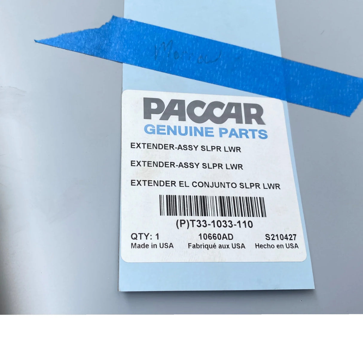 T33-1033-110 Genuine Kenworth Cab Extender Lower Rh Painted White - Truck To Trailer