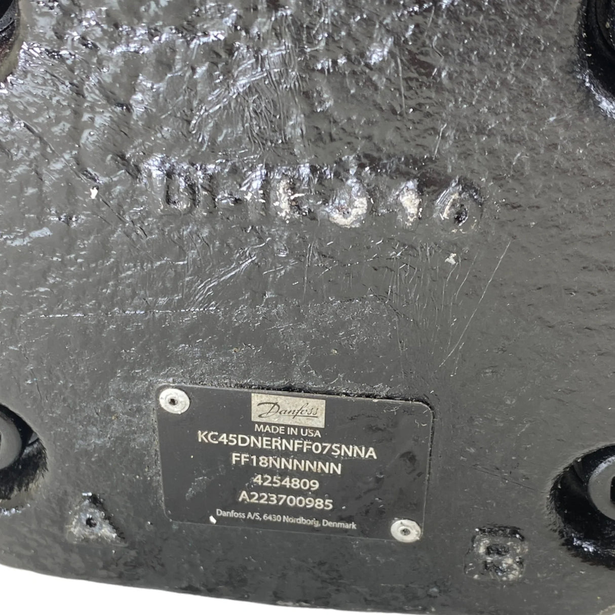 4254809 Genuine Danfoss Hydraulic Motor - Truck To Trailer