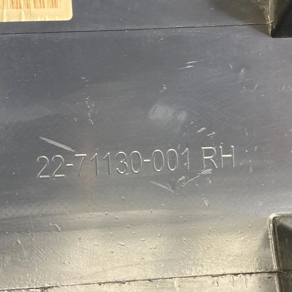 22-71130-001 Genuine Freightliner Mirror Back/Shell Rh - Truck To Trailer