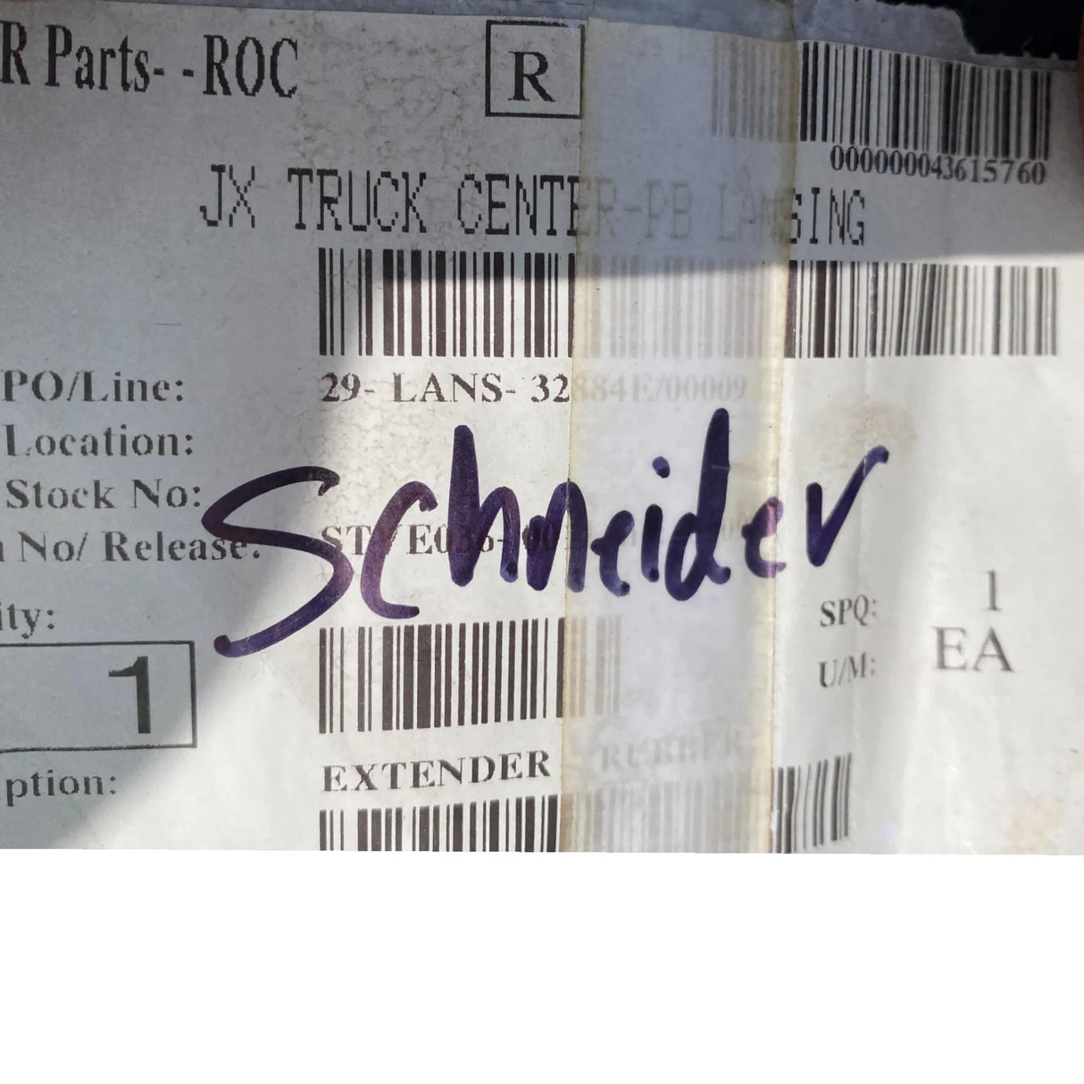 R33-1309-2723 Genuine Kenworth Extender Rubber - Truck To Trailer