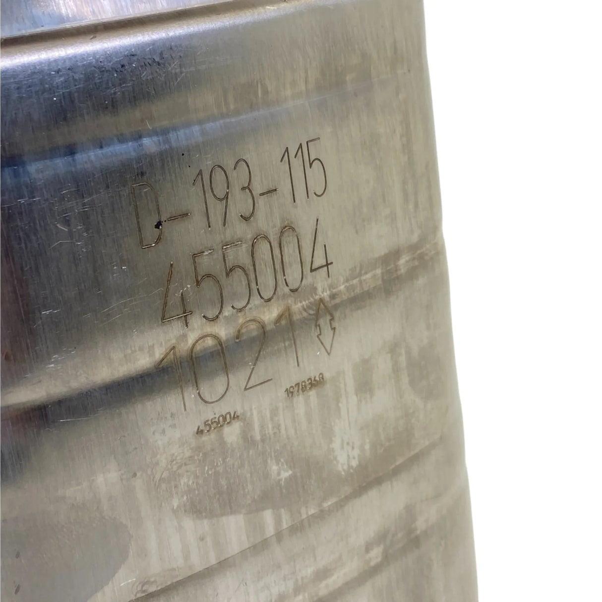 455004 Magnaflow Weld-On 2" Catalytic Converter California Obd2 Carb Compliant - Truck To Trailer