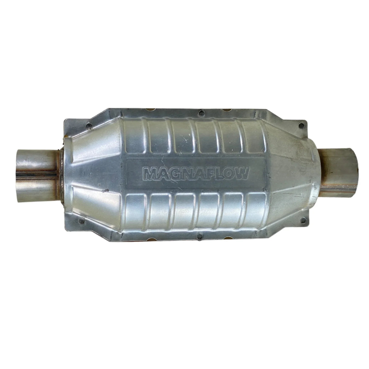 CA/CE99000 MagnaFlow Catalytic Converter - Truck To Trailer