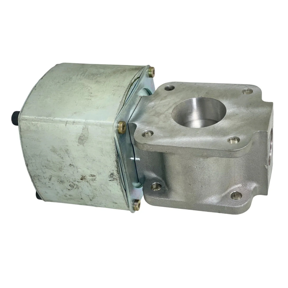 8235-142 Genuine Cummins Fuel Flow Valve - Truck To Trailer