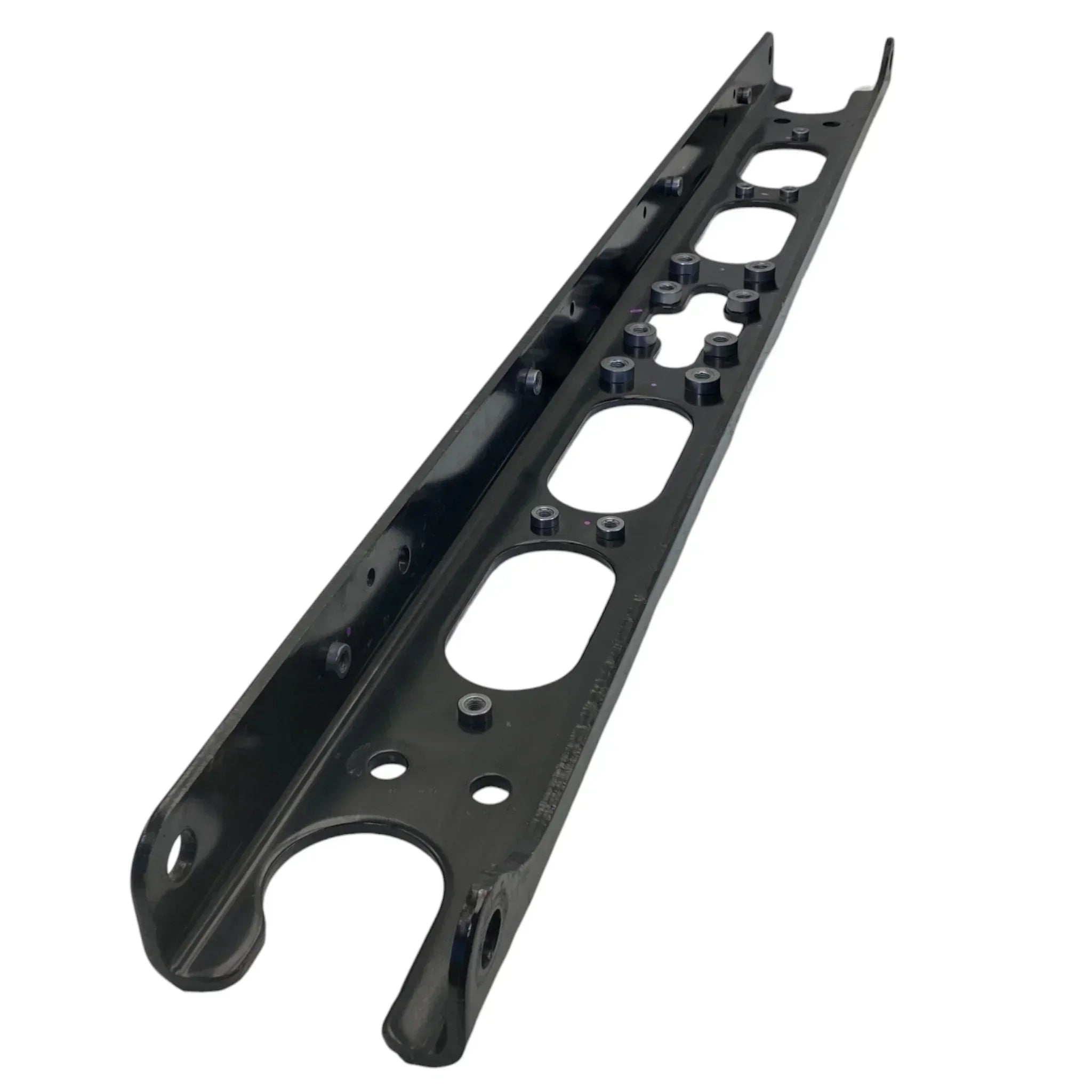 A15-28129-002 Genuine Freightliner Front Crossmember – Truck