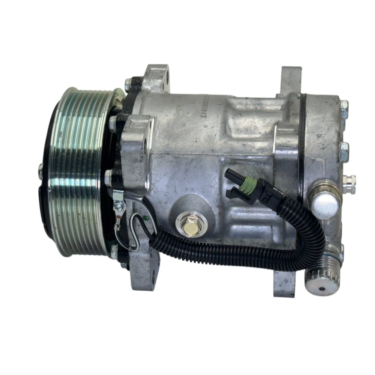 82016158 Genuine Sanden A/C Compressor 4660 - Truck To Trailer