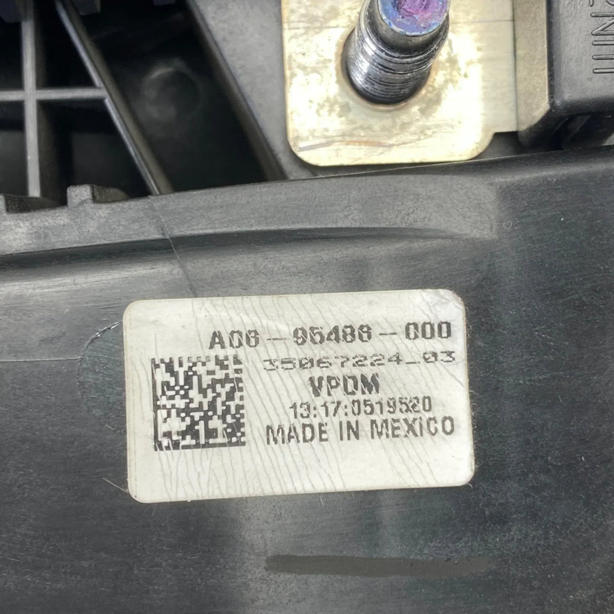 WR101005296 Genuine Freightliner Main Fuse Box - Truck To Trailer