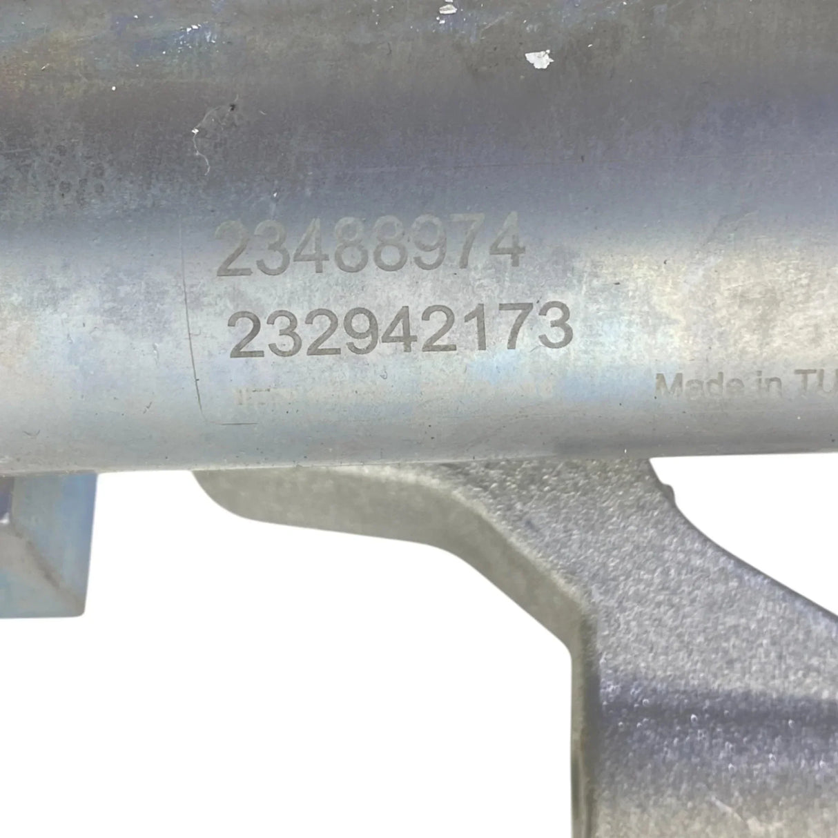 23383559 Genuine Volvo Fuel Rail - Truck To Trailer
