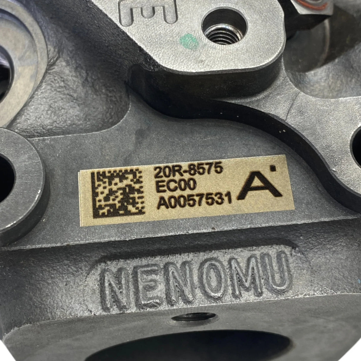 4333677 Genuine Caterpillar Combustion Head - Truck To Trailer