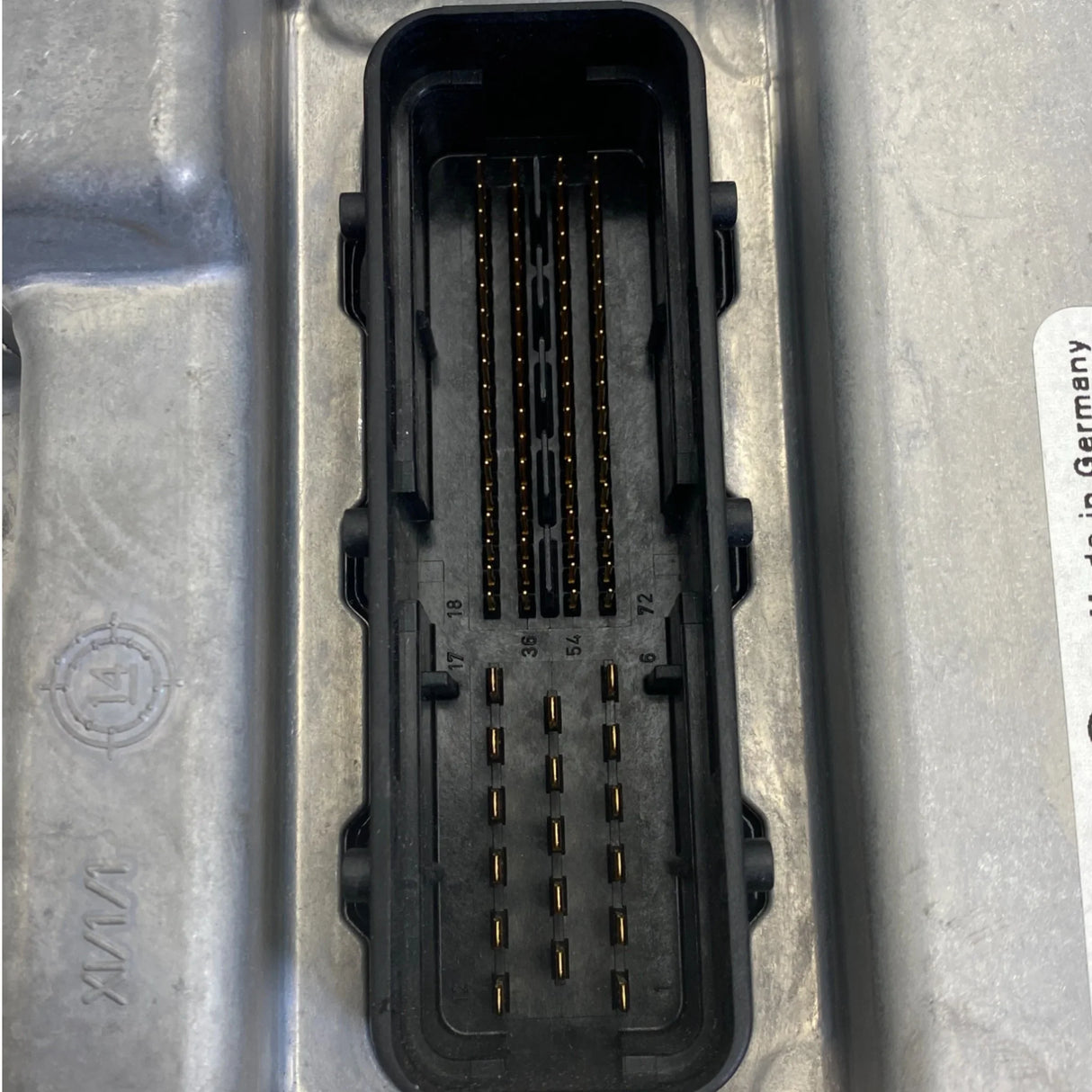 0 281 020 083 Genuine Bosch Ecm Engine Control Module - Truck To Trailer