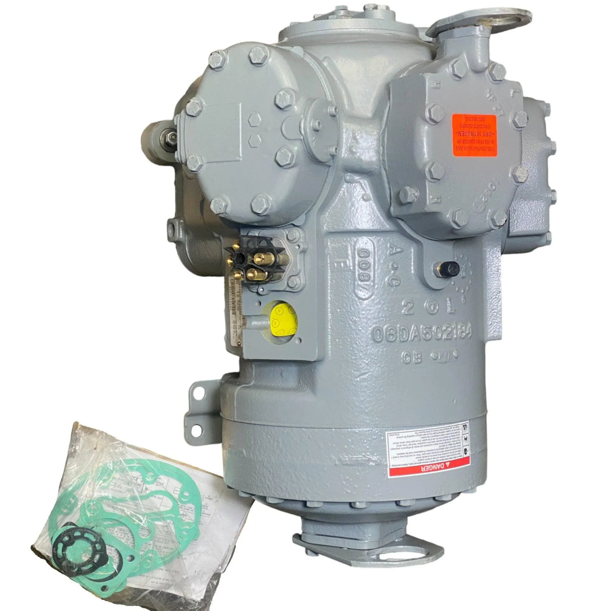 06DS3286BC3600 Carlyle A/C Duty Semi-Hermetic Compressor - Truck To Trailer