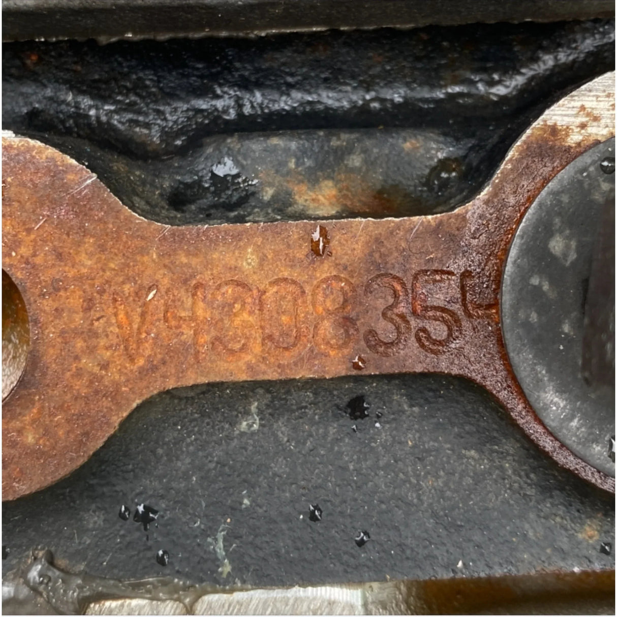 FOM16E310CLAS Genuine Eaton Transmission Assembly - Truck To Trailer