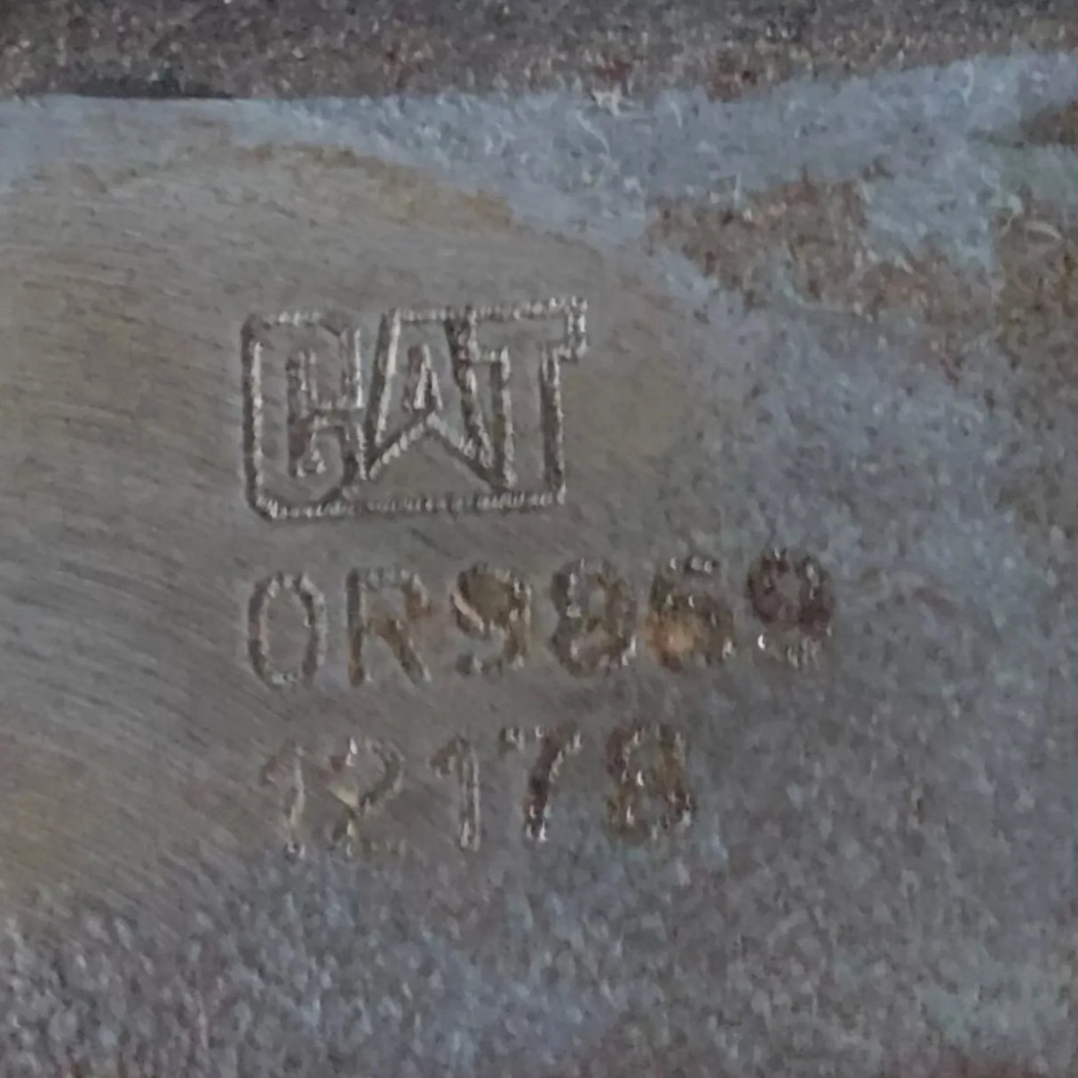 0R-9869 CAT Pump GP WTR - Truck To Trailer