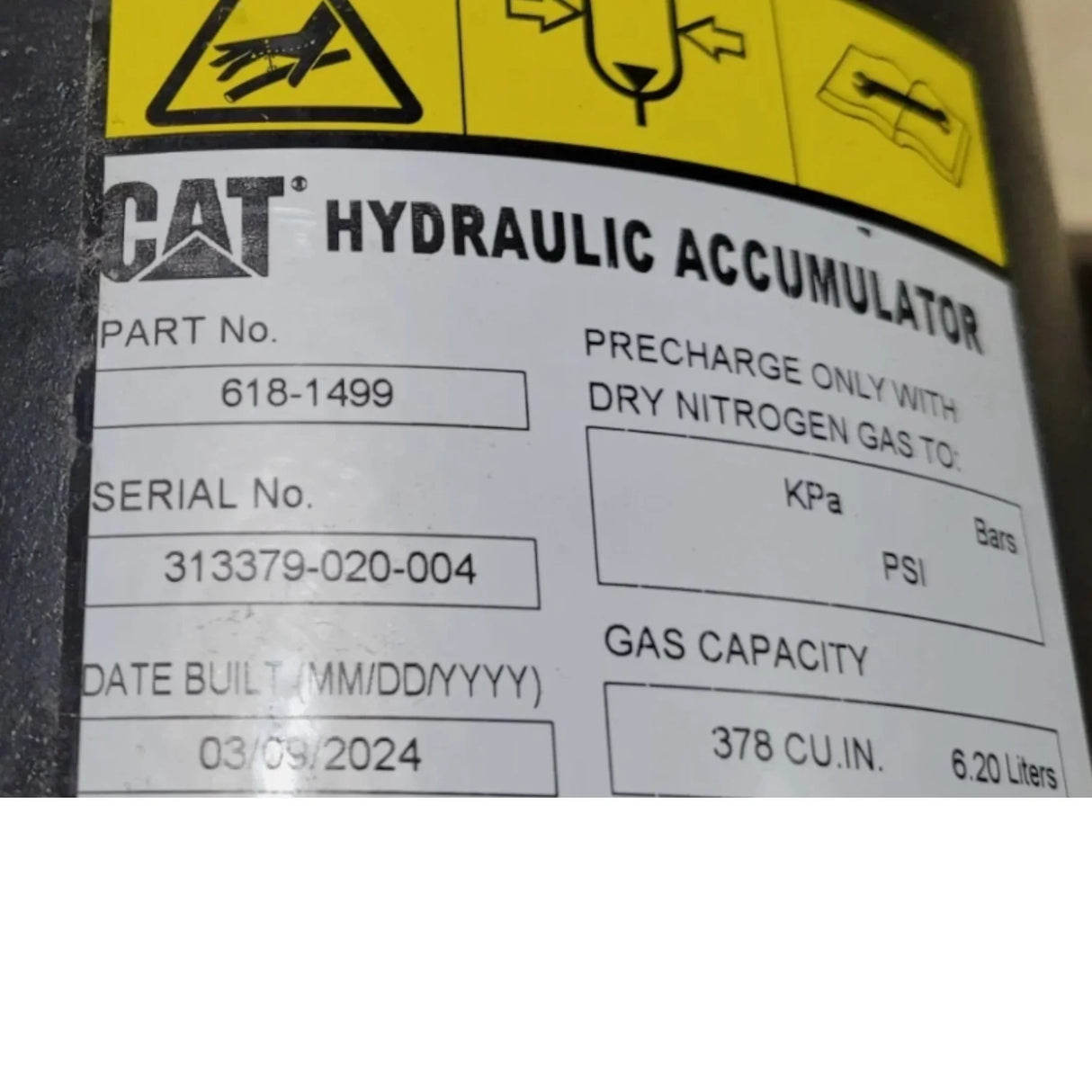 618-1499 CAT Uncharged Hydraulic Accumulator - Truck To Trailer