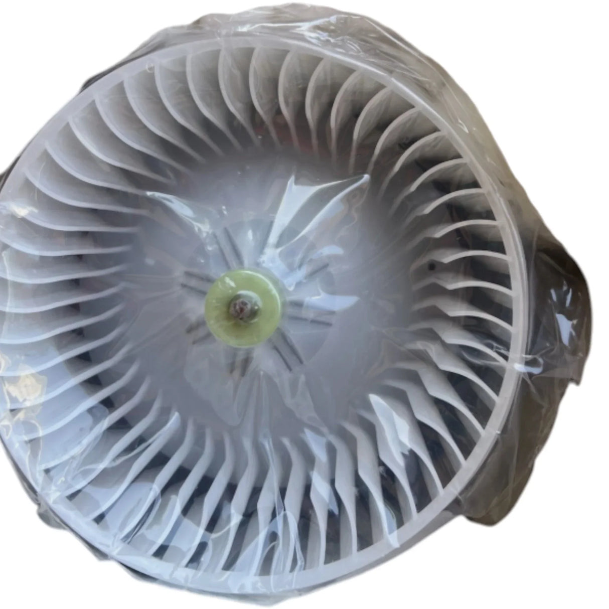 ND116340-8820 Komatsu Blower Motor - Truck To Trailer