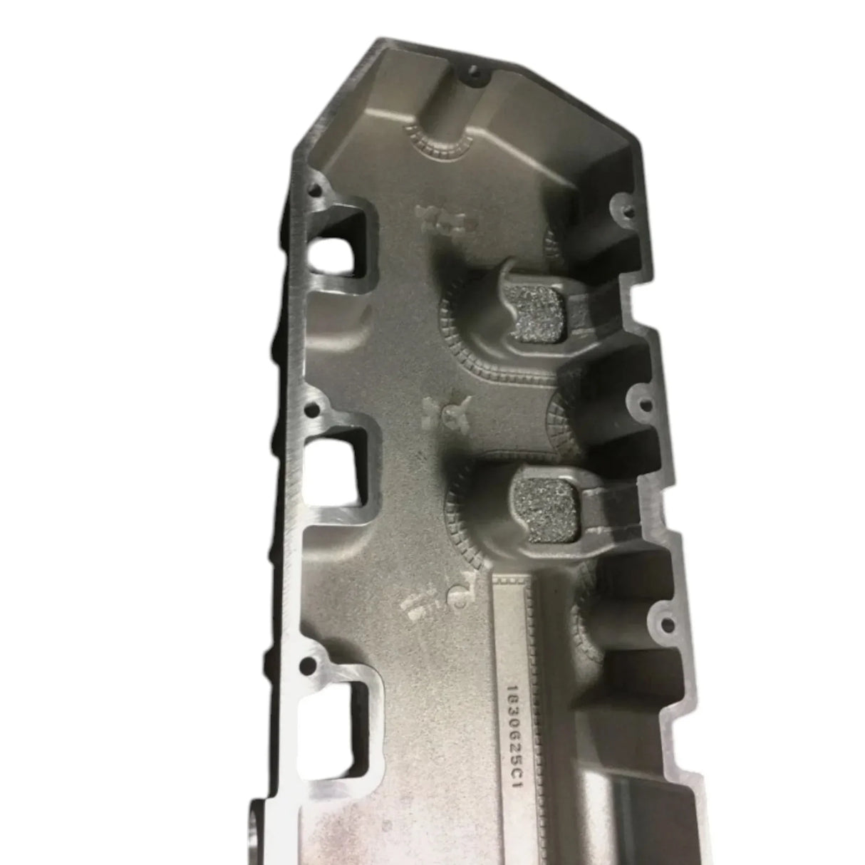 1824783C2 International Valve Cover - Truck To Trailer