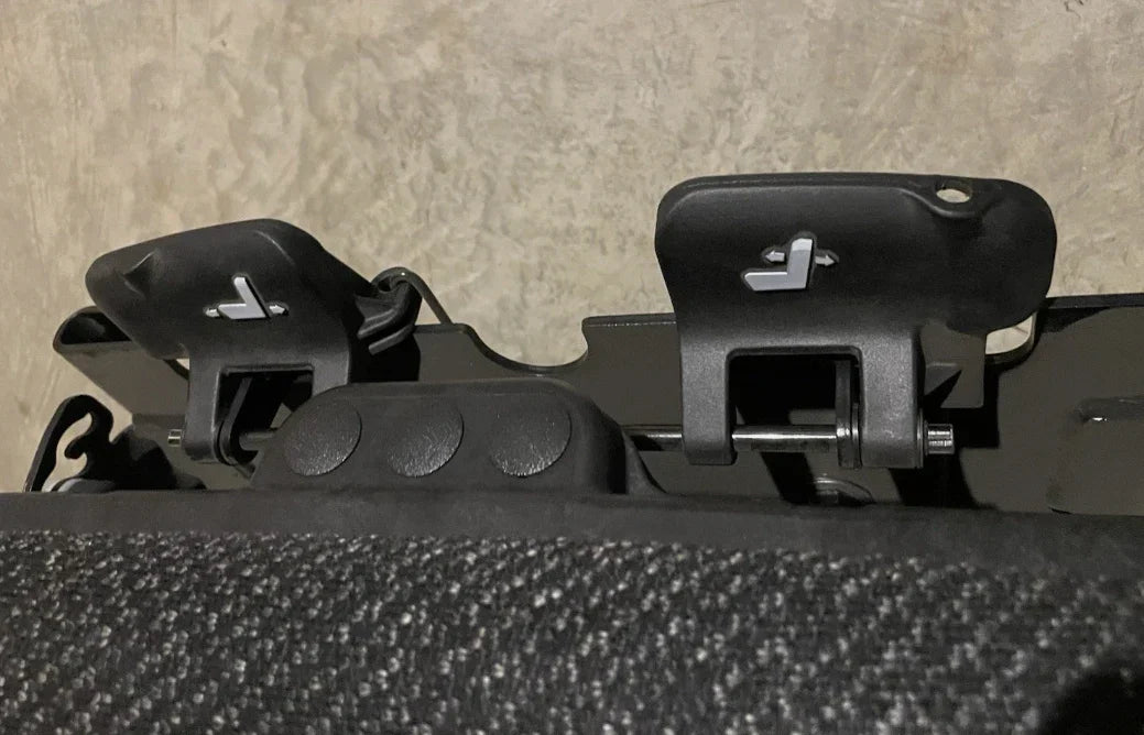 489-6483 CAT Operator Cloth Seat - Truck To Trailer