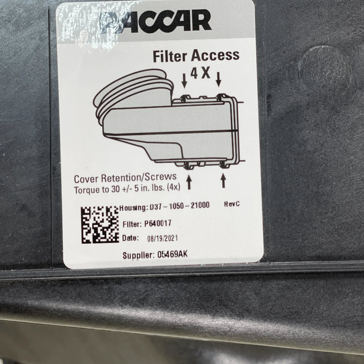 D37105011000 Genuine Paccar Air Filter Housing - Truck To Trailer