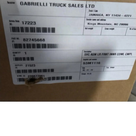 82745668 Genuine Mack Cowl - Truck To Trailer