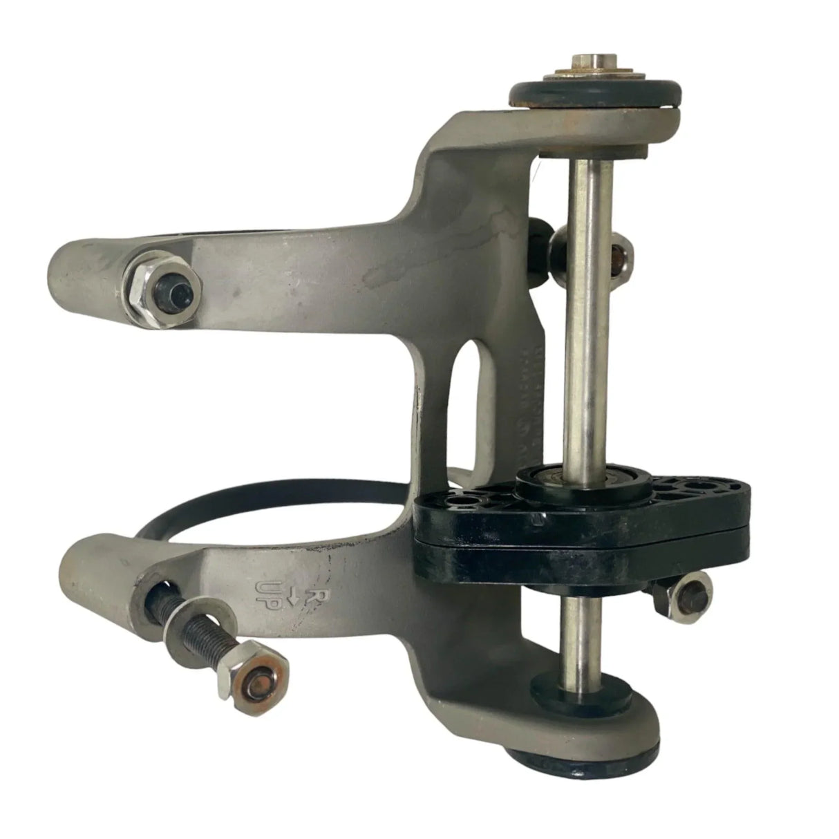 M166048R Genuine Paccar Right Side Exhaust Slider Bracket Clamp Assembly - Truck To Trailer