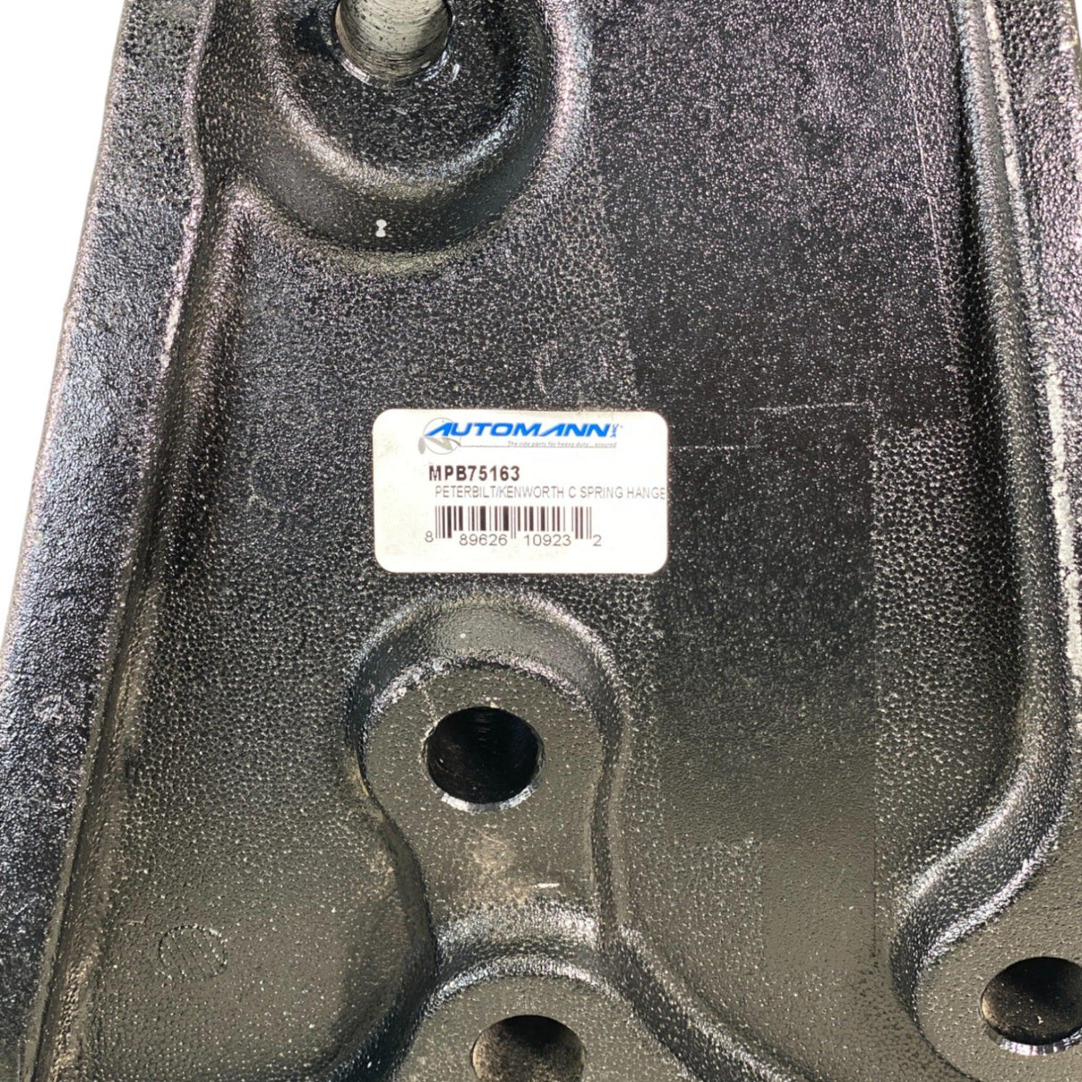 Mpb75163 Automann Peterbilt Pete Kenworth Kw Center Spring Hanger Rh Suspension - Truck To Trailer