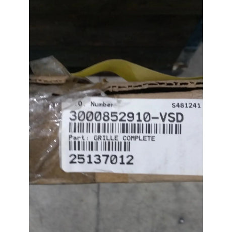 25137012 Genuine Mack Radiator Grille - Truck To Trailer