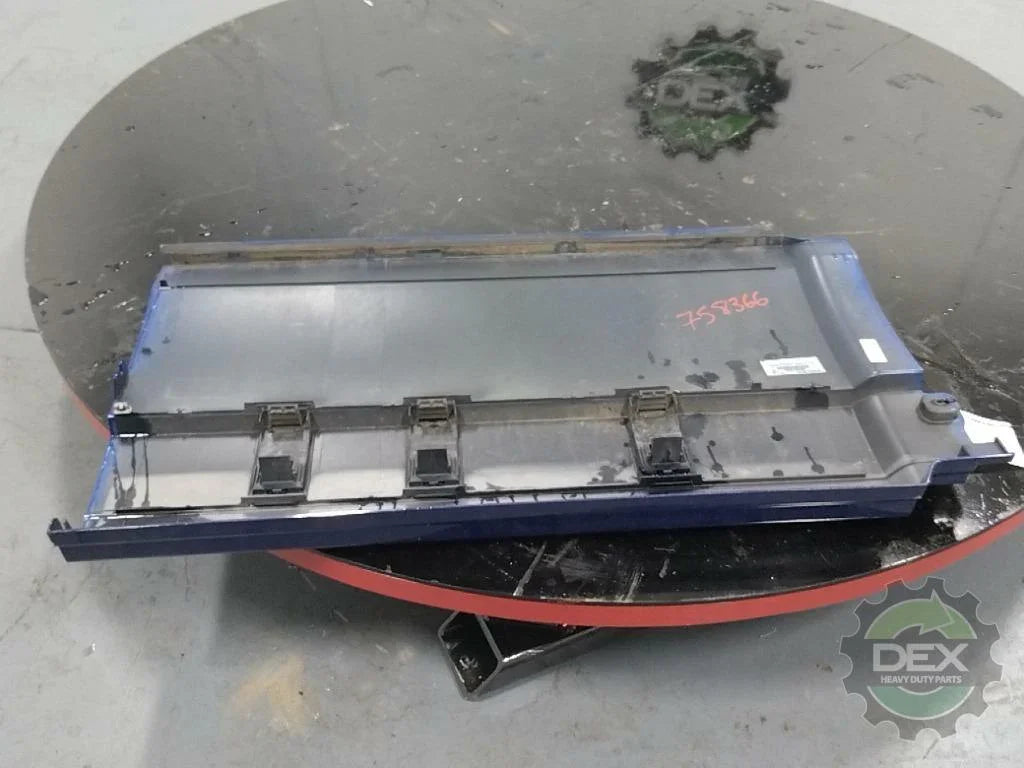 82487067 Genuine Mack Chassis Fairing - Truck To Trailer