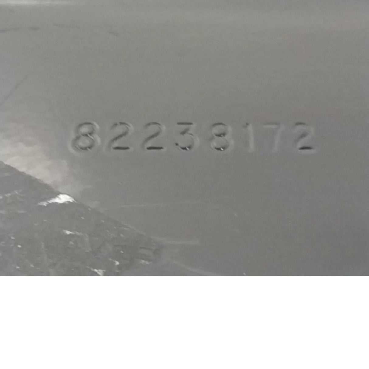82238172 Genuine Mack Plate - Truck To Trailer