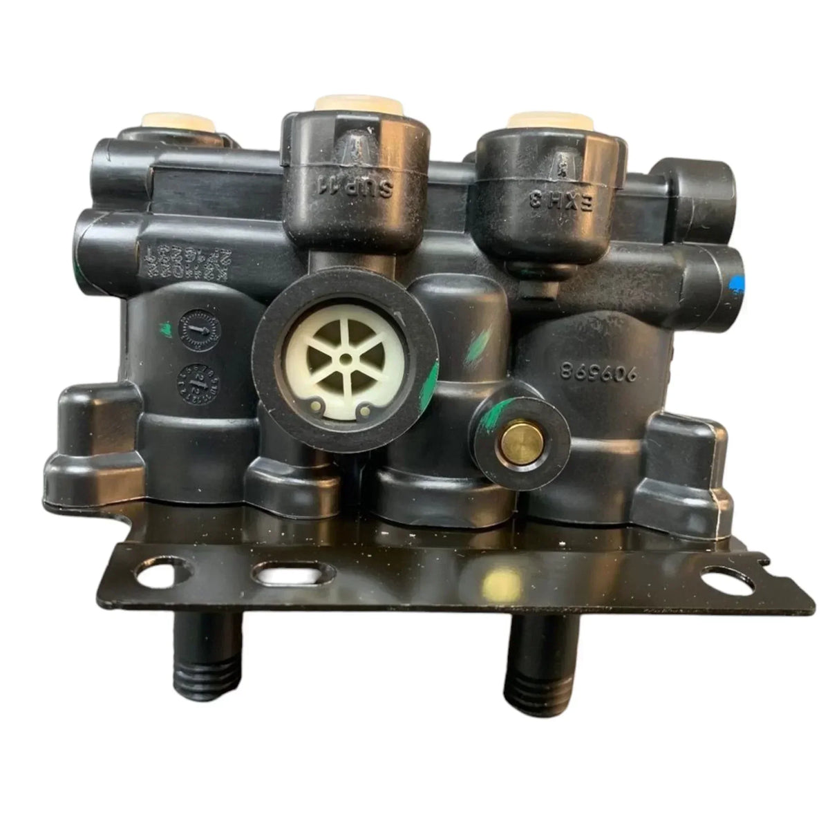 K035691 Genuine Bendix Air Brake Manifold Control Dash Valve MV-3 - Truck To Trailer