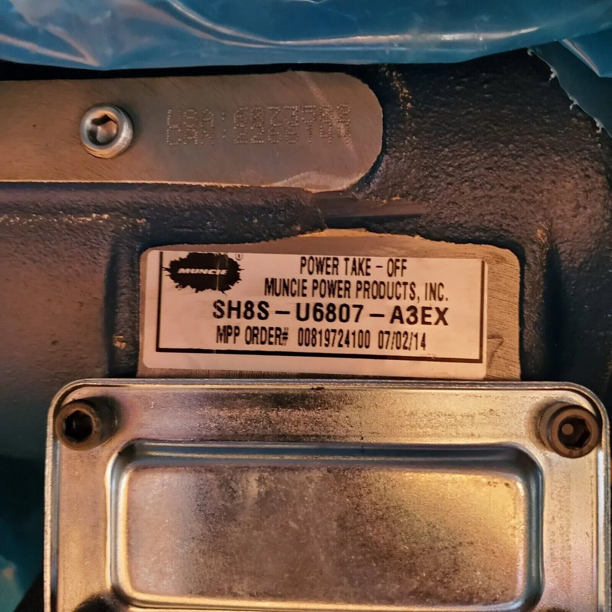 SH8S-U6807-A3EX Genuine Muncie PTO Power Take Off - Truck To Trailer