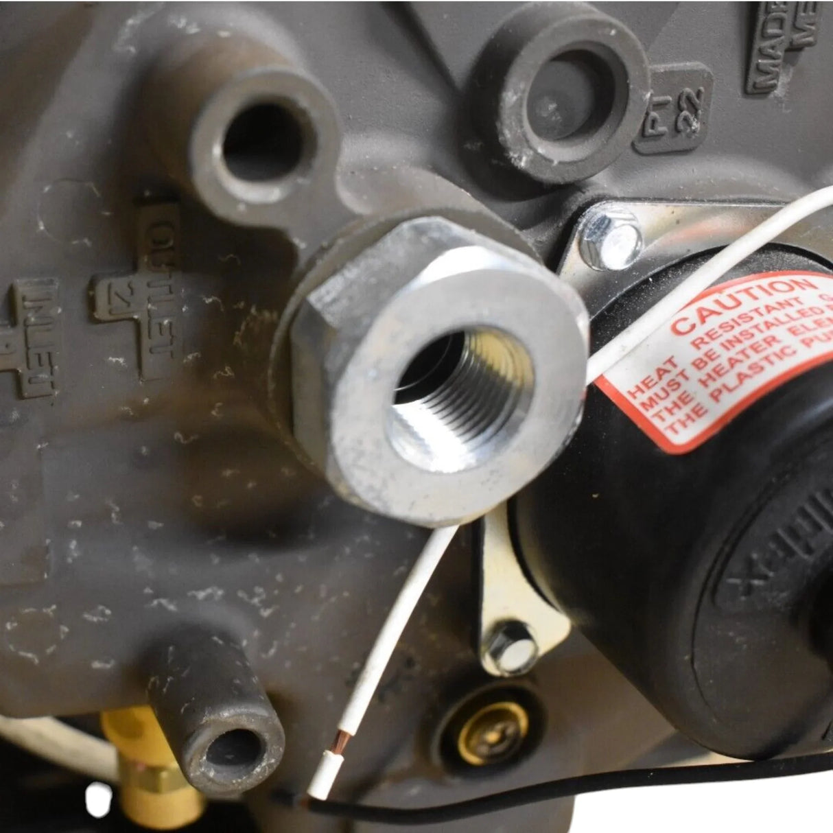 DA34110 Genuine Haldex Air Brake Dryer - Truck To Trailer