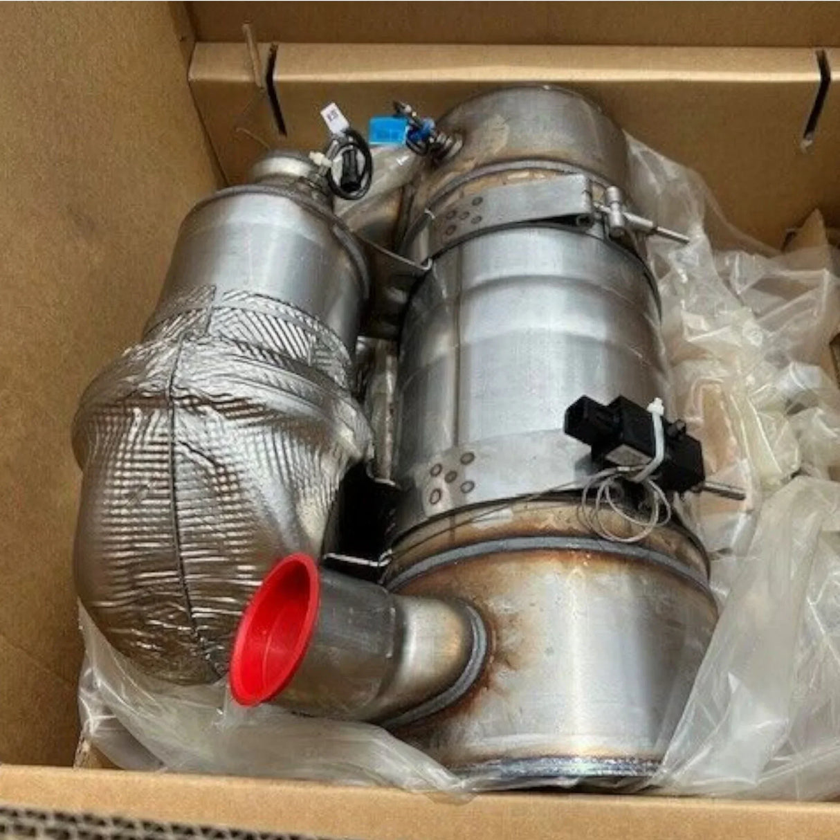 471-7018 Genuine Caterpillar DPF Diesel Particulate Filter - Truck To Trailer