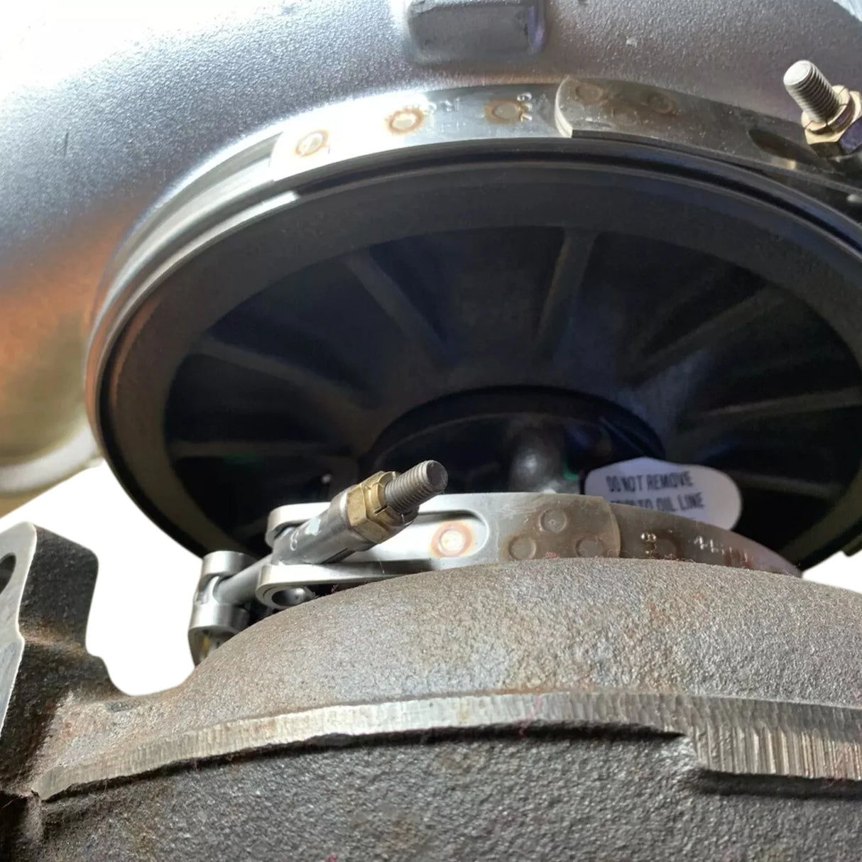 20R-5059 CAT Turbo Diesel Engine - Truck To Trailer