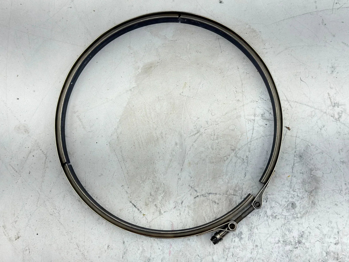 2023037 Genuine Detroit Diesel V Clamp - Truck To Trailer
