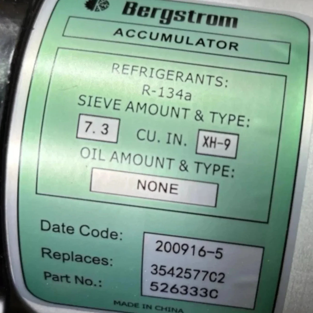 2522826C1 Genuine International Accumulator A/C Air Conditioning Filter Drier - Truck To Trailer