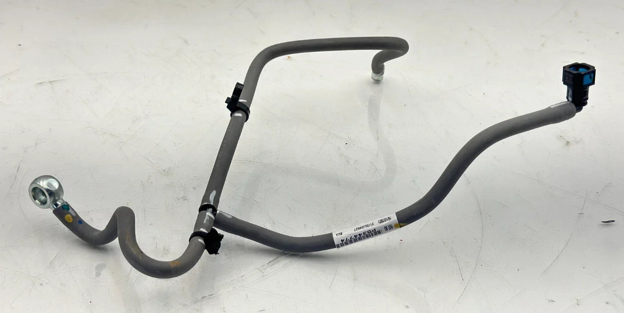 5282390 Genuine Cummins Fuel Drain Tube - Truck To Trailer