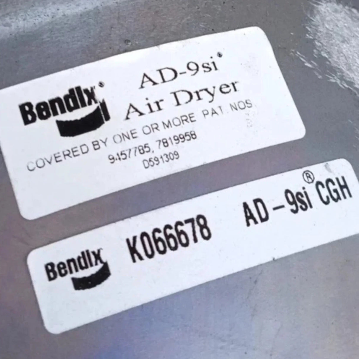 K066678 Genuine Bendix Air Dryer - Truck To Trailer