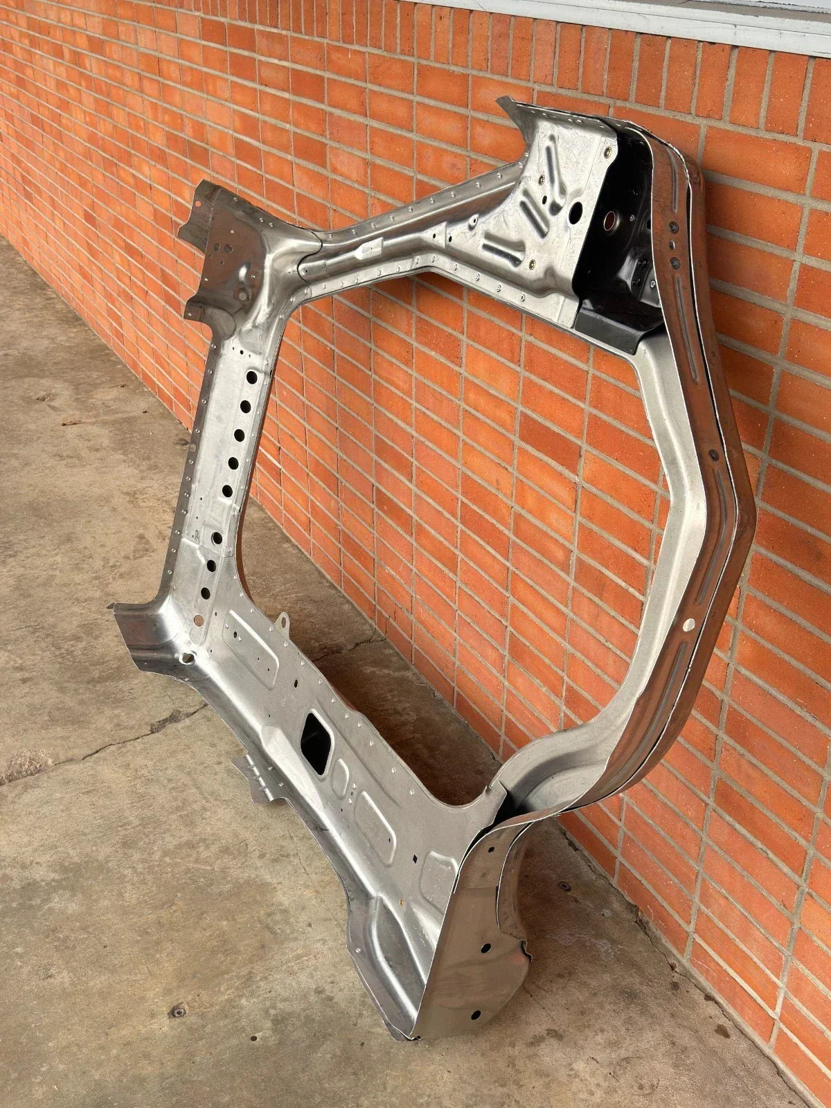 1848819129 Genuine Freightliner Left Side Sidewall Kit - Truck To Trailer