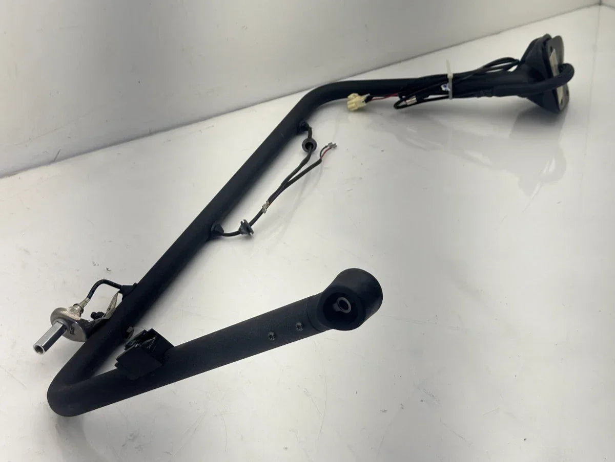 2589152C2 Genuine International Right Side Mirror Mounting Bracket - Truck To Trailer