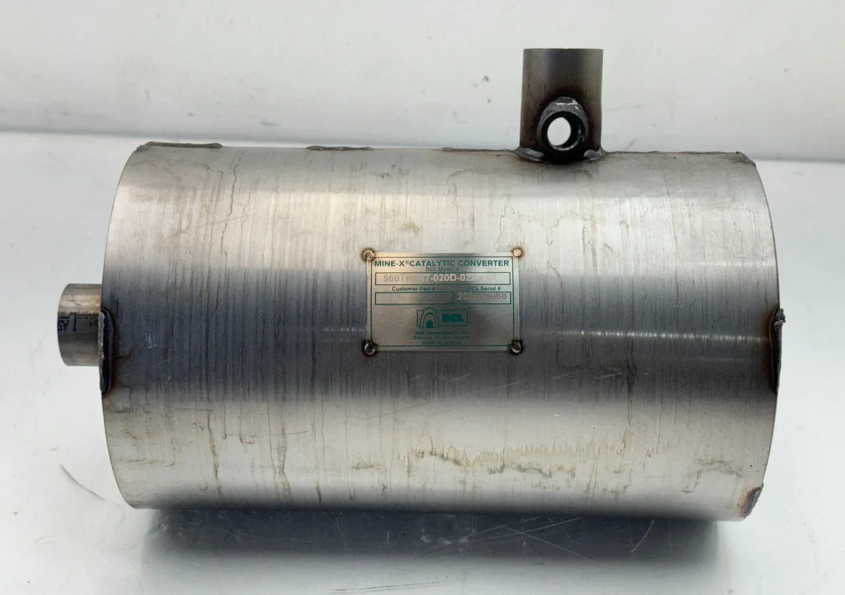 560TR-MT-020D-02X6-01 International Catalytic Conberter - Truck To Trailer