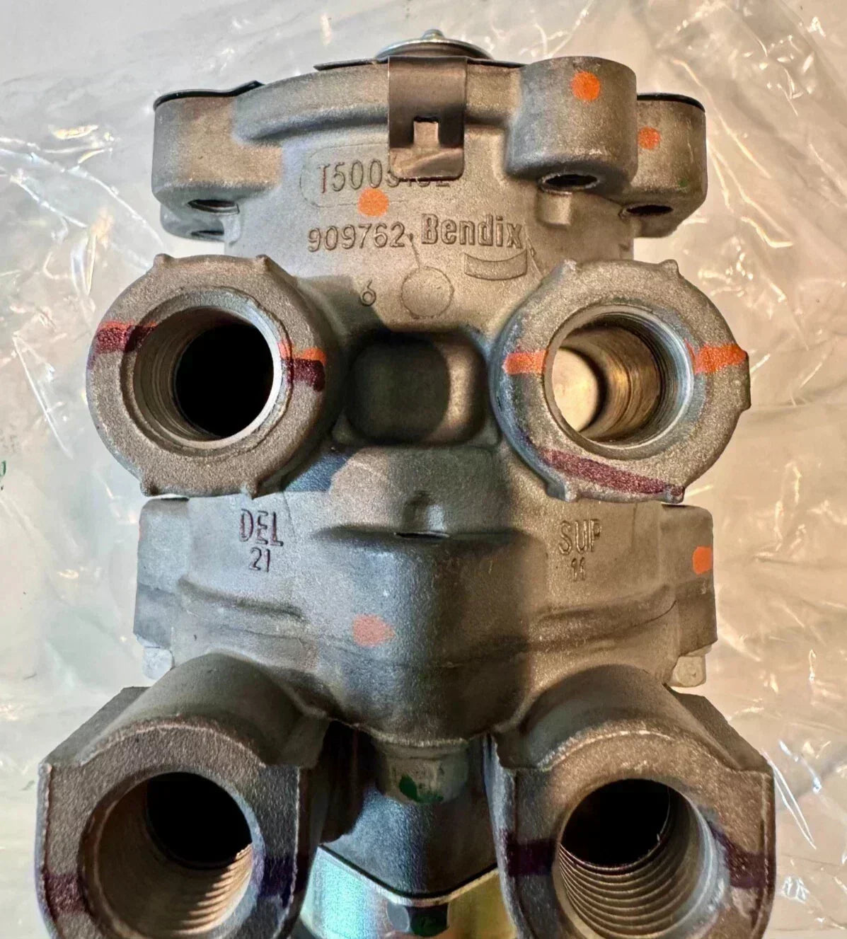 800629 Genuine Bendix Dual Circuit Foot Brake Valve - Truck To Trailer