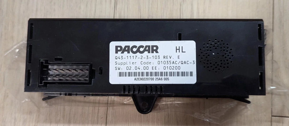 Q43-1117-2-3-103 Genuine Paccar Gauge Cluster Screen