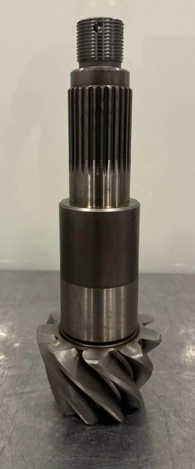 YZ120698 Genuine John Deere Differential Spiral Bevel Input Pinion Shaft
