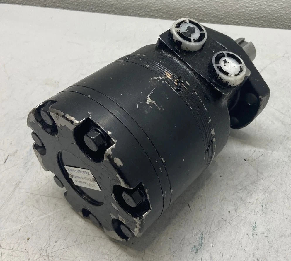 RE013948 White Roller Stator Hydraulic Motor