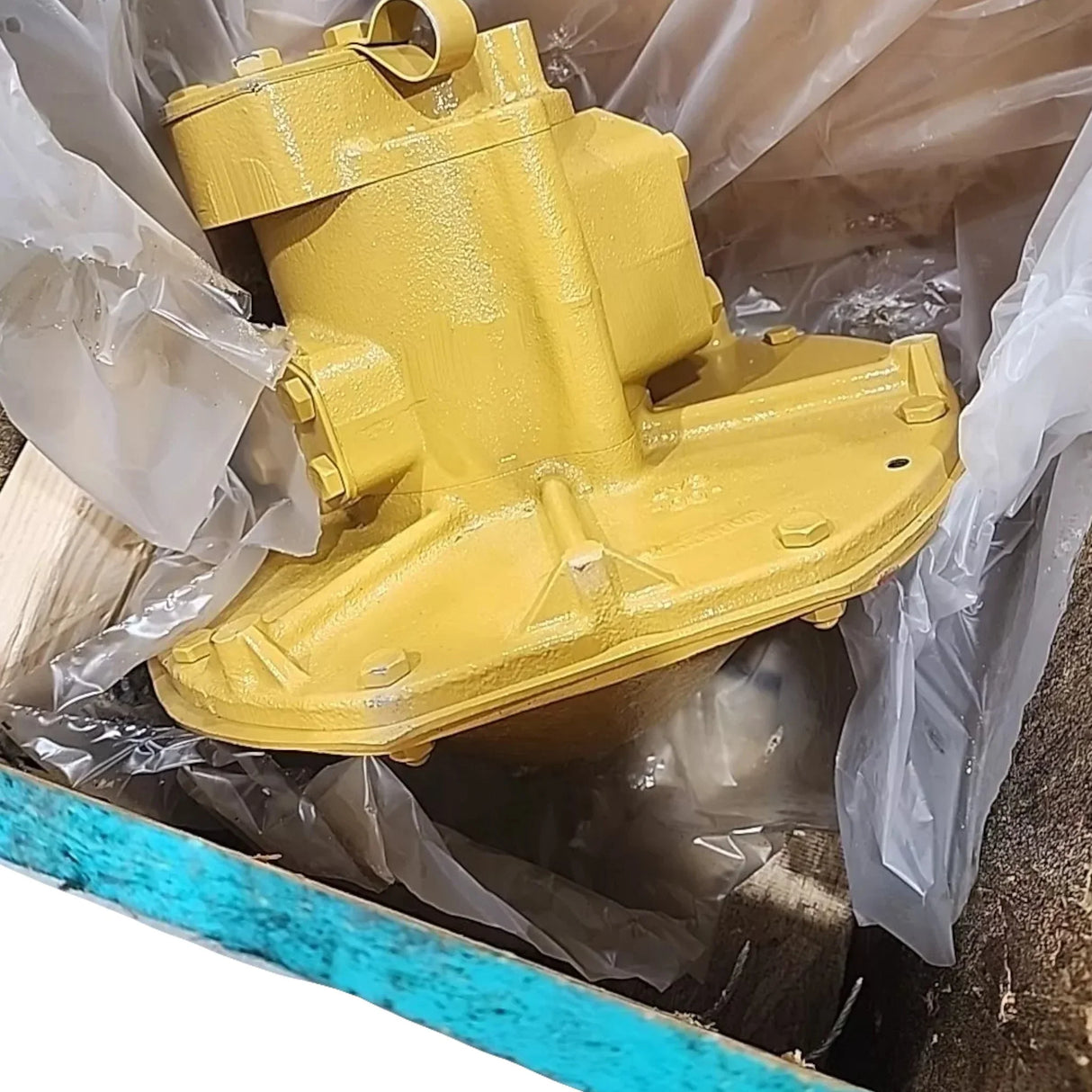 250-2353 CAT Double Section Counter Clockwise Basic Gear Pump - Truck To Trailer