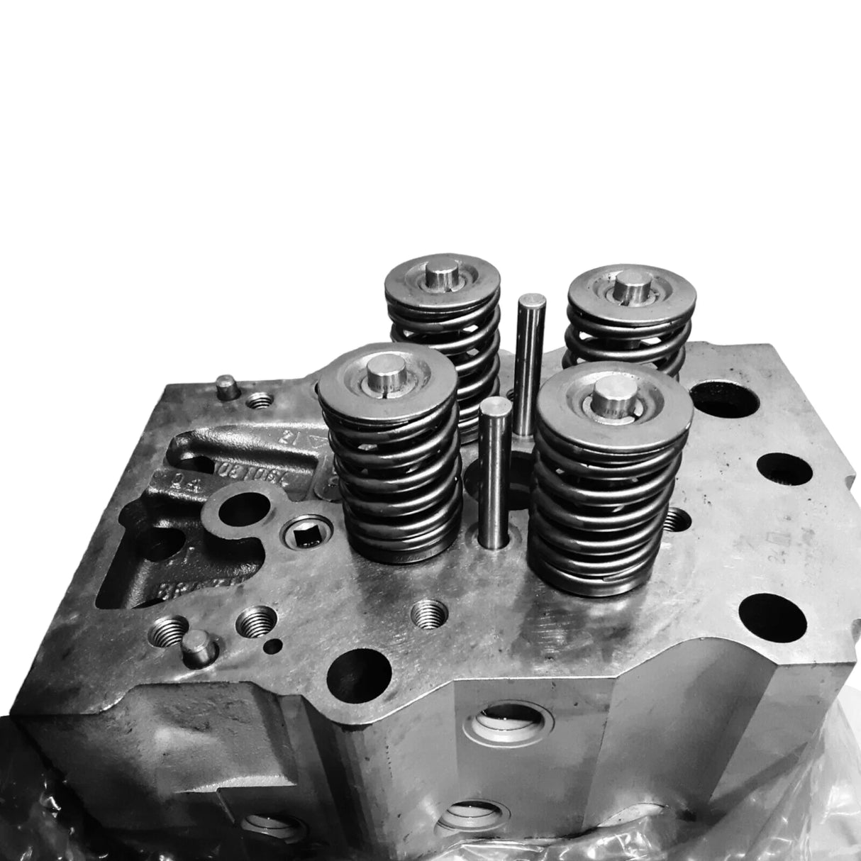 3081073 Oem Cummins Cylinder Head For K19 Qsk19 Kta19 - Truck To Trailer