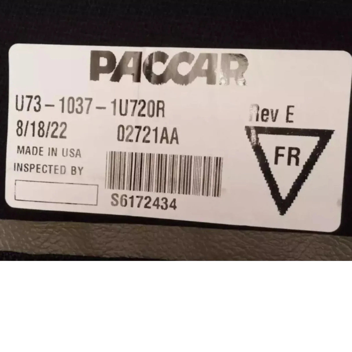 U7310371U720R Genuine Paccar Right Side Cab Curtain Mocha - Truck To Trailer